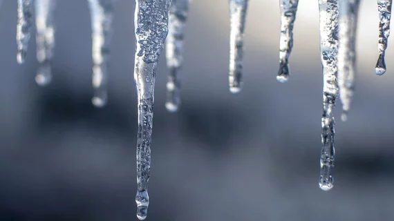wet-icicle-h2o-cold-winter-storm-drop-icy-clean-3065629.jpg